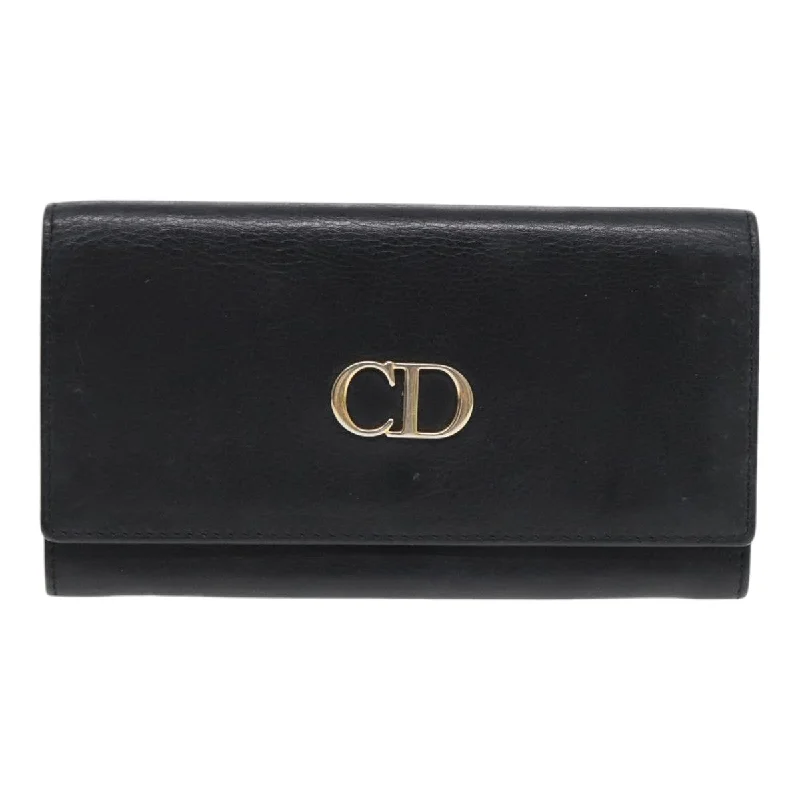 Wallets with quilted textures-Dior Cd  Leather Wallet  (Pre-Owned)