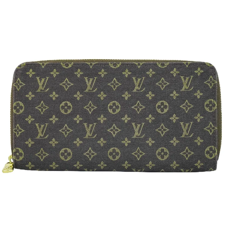 Keychains with fabric straps-Louis Vuitton Zippy Wallet  Canvas Wallet  (Pre-Owned)