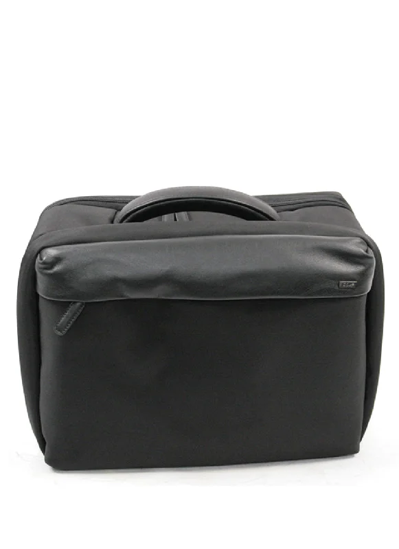 Briefcase for tablet sleeves-Cox Laptop Briefcase Nylon w. Leather Large